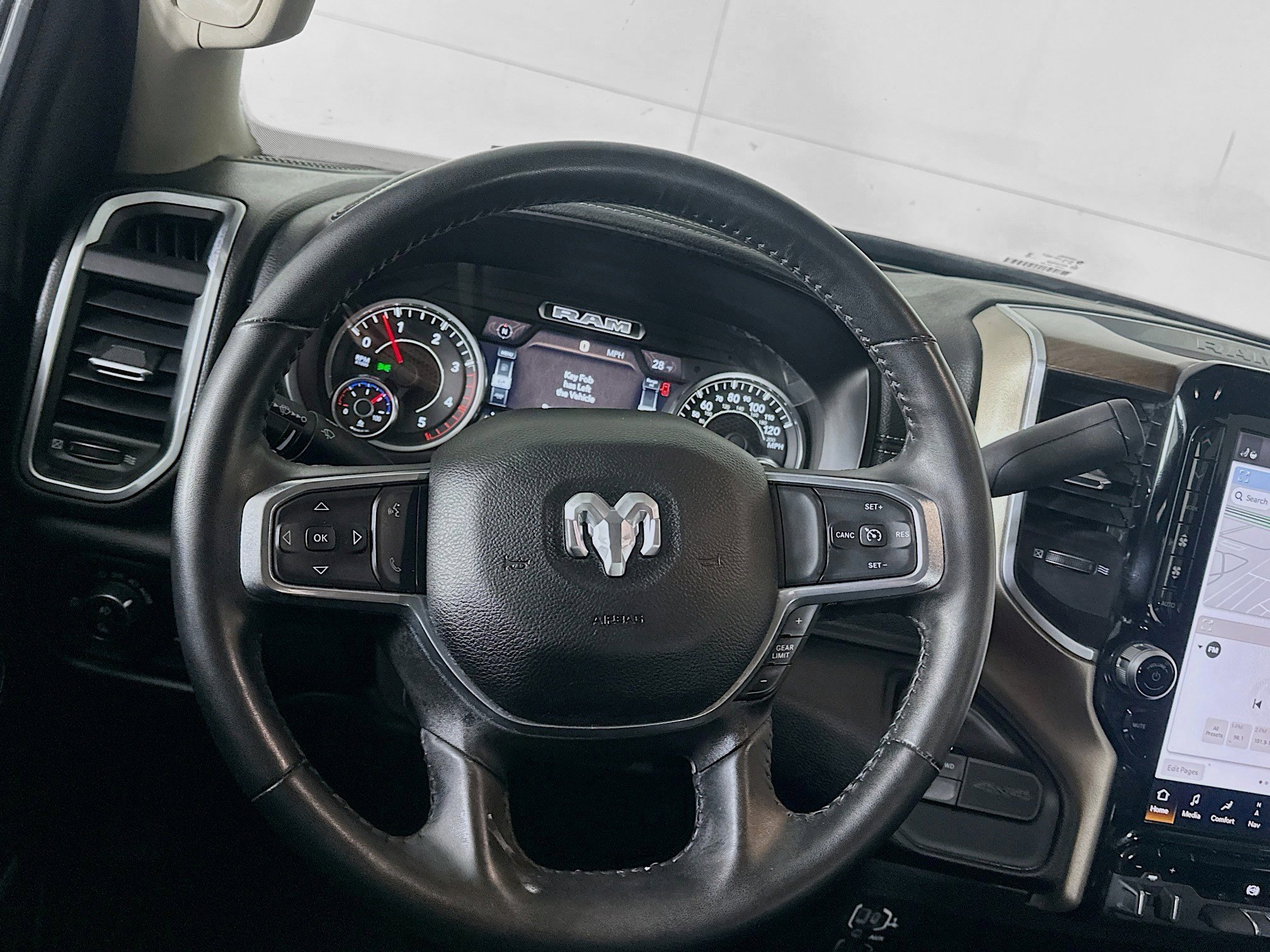 Used 2024 RAM 2500 Laramie image 18