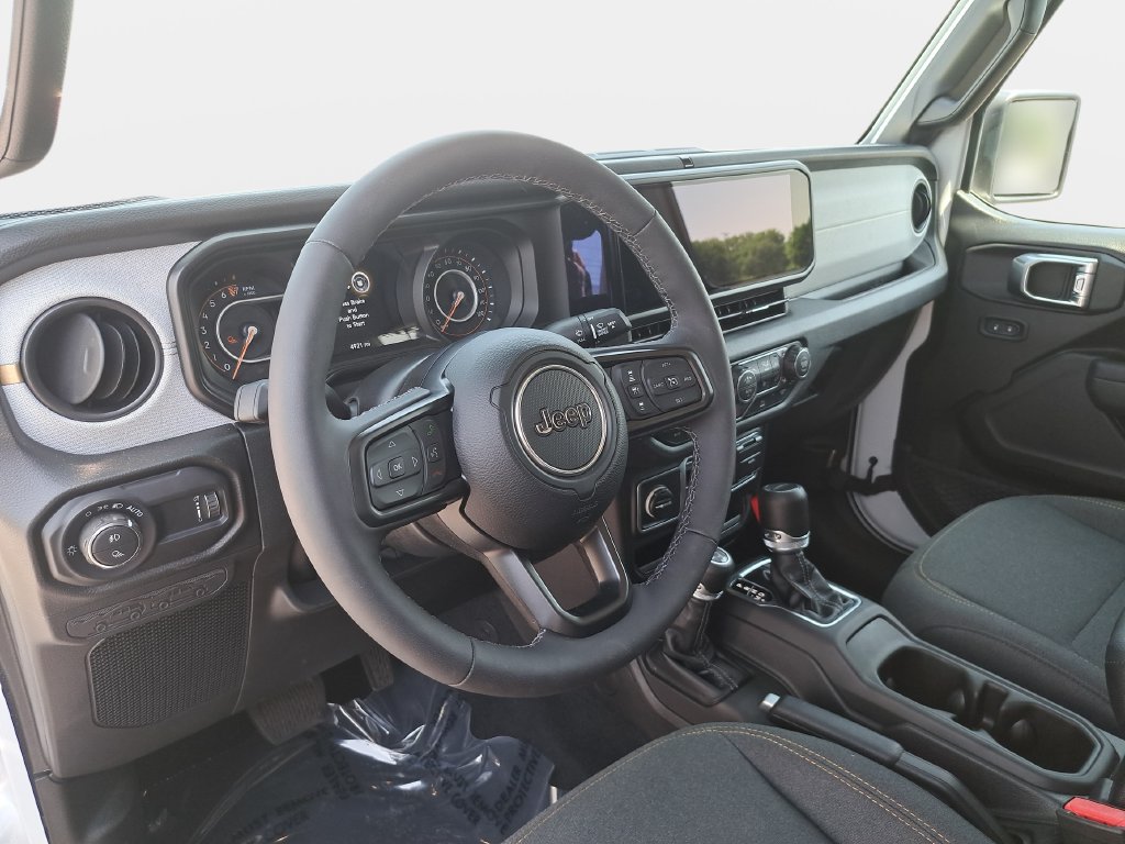 New 2026 Jeep Gladiator Sport AWD/4WD image 15