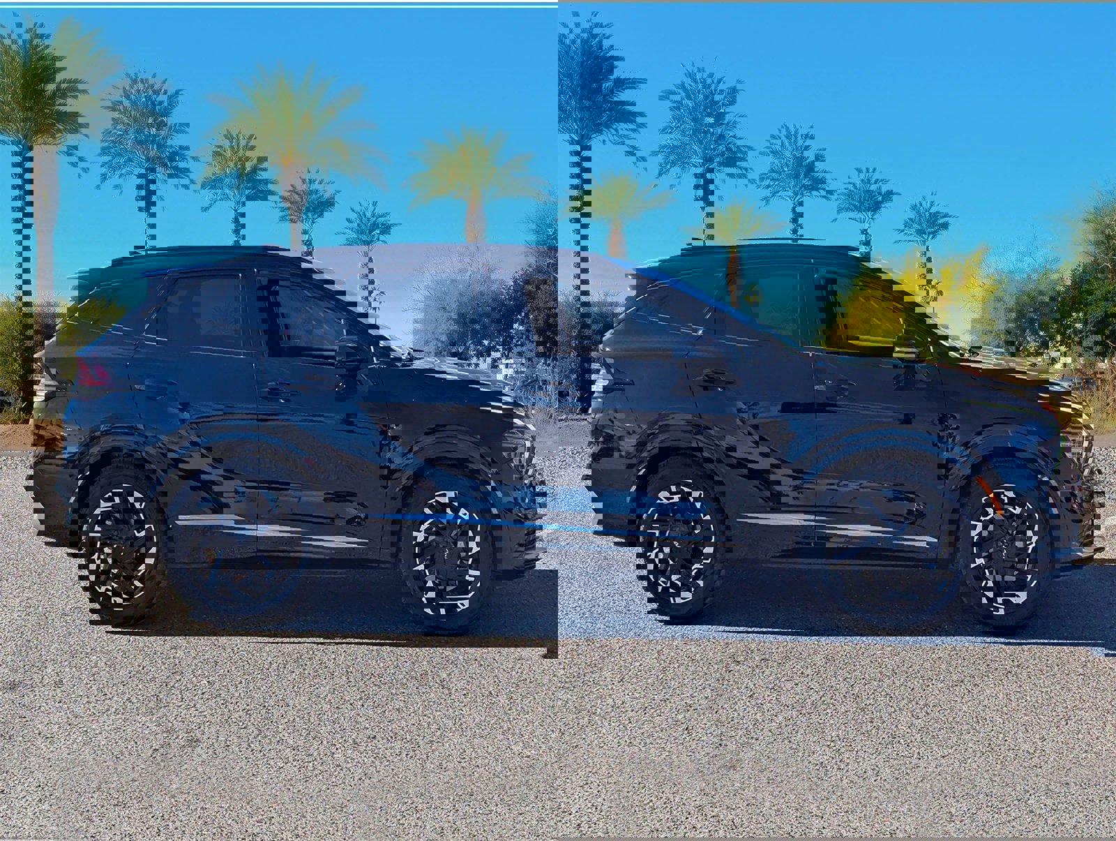 Used 2024 Kia Sportage SX image 6