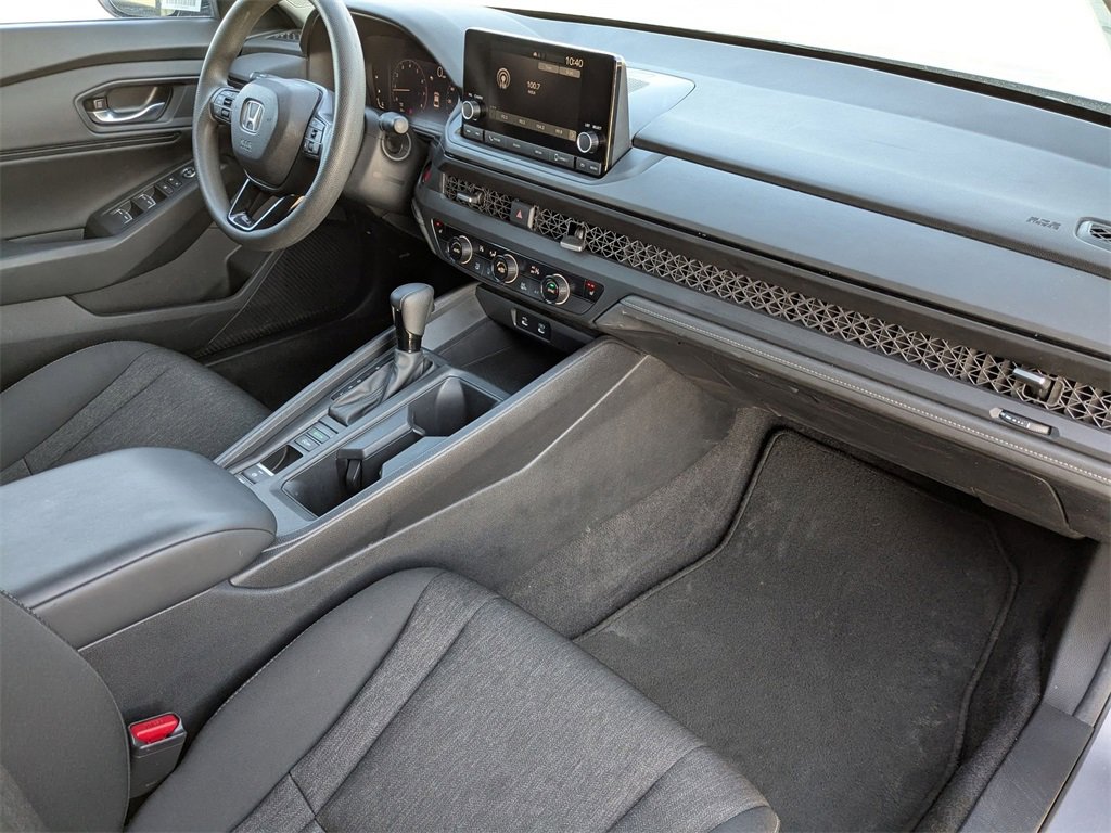 Used 2024 Honda Accord EX image 35