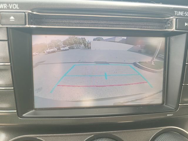 Used 2015 Toyota RAV4 LE FWD image 20