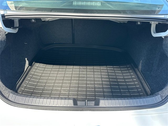 Used 2025 Volkswagen Jetta Sport image 32