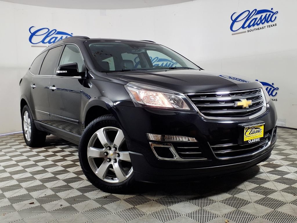 Used 2017 Chevrolet Traverse Premier FWD image 1