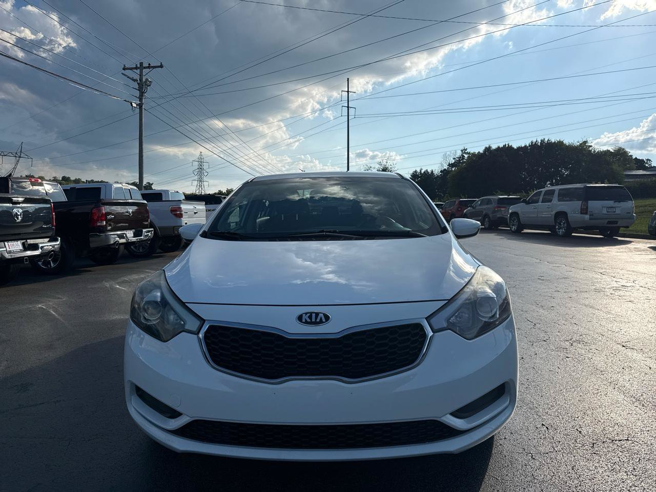 Used 2016 Kia Forte LX FWD image 2