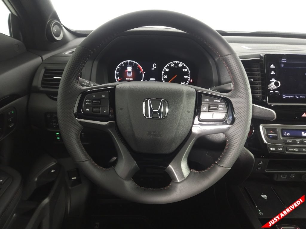 New 2026 Honda Ridgeline Black Edition image 16