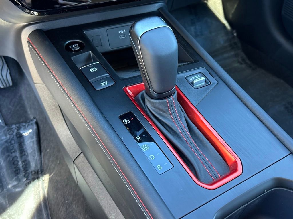 New 2026 Nissan Kicks SR FWD image 18