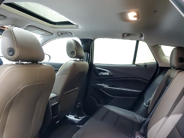 New 2026 Chevrolet Trax ACTIV w/ Sunroof Package FWD image 12
