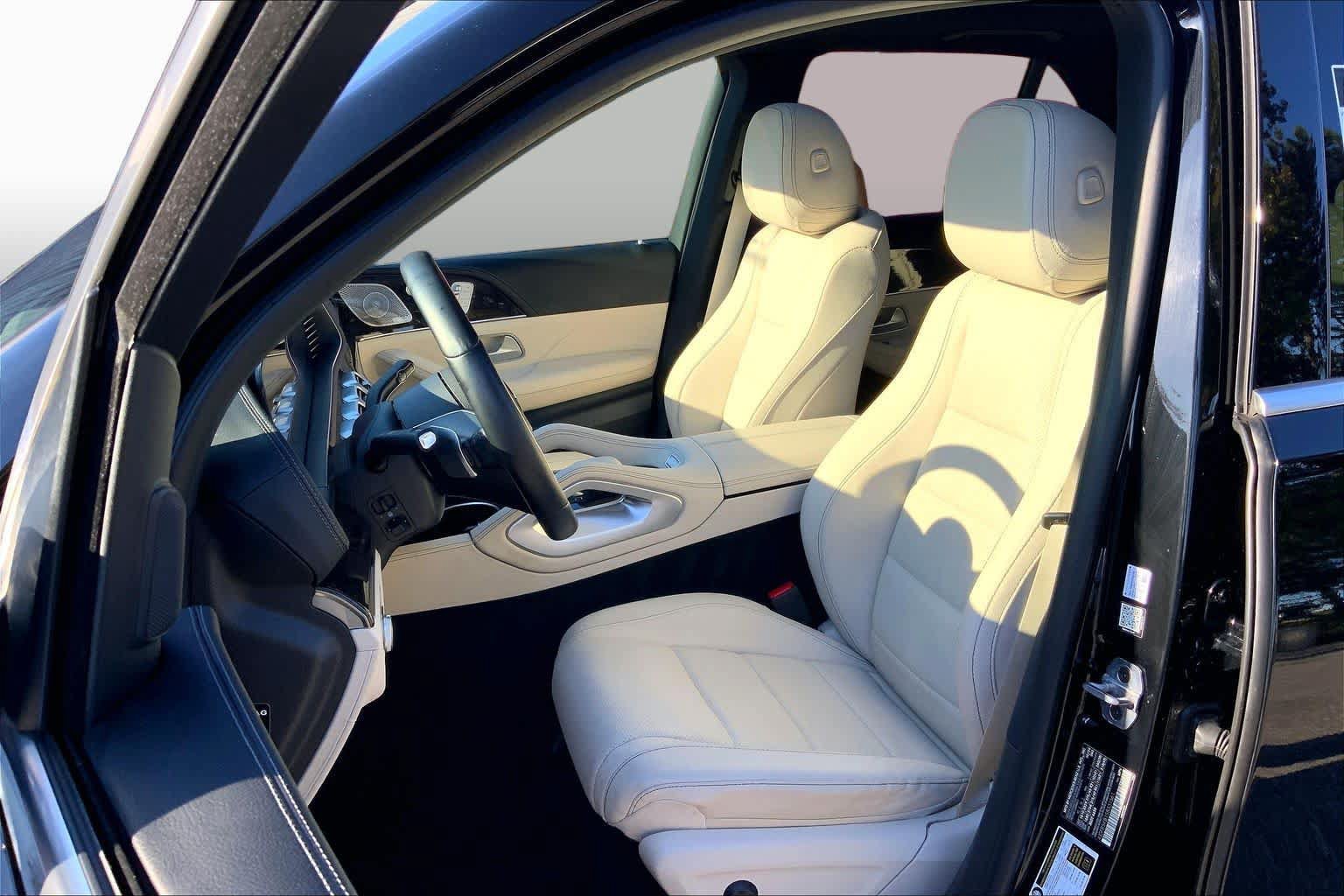 Certified 2025 Mercedes-Benz GLE 450 4MATIC image 9