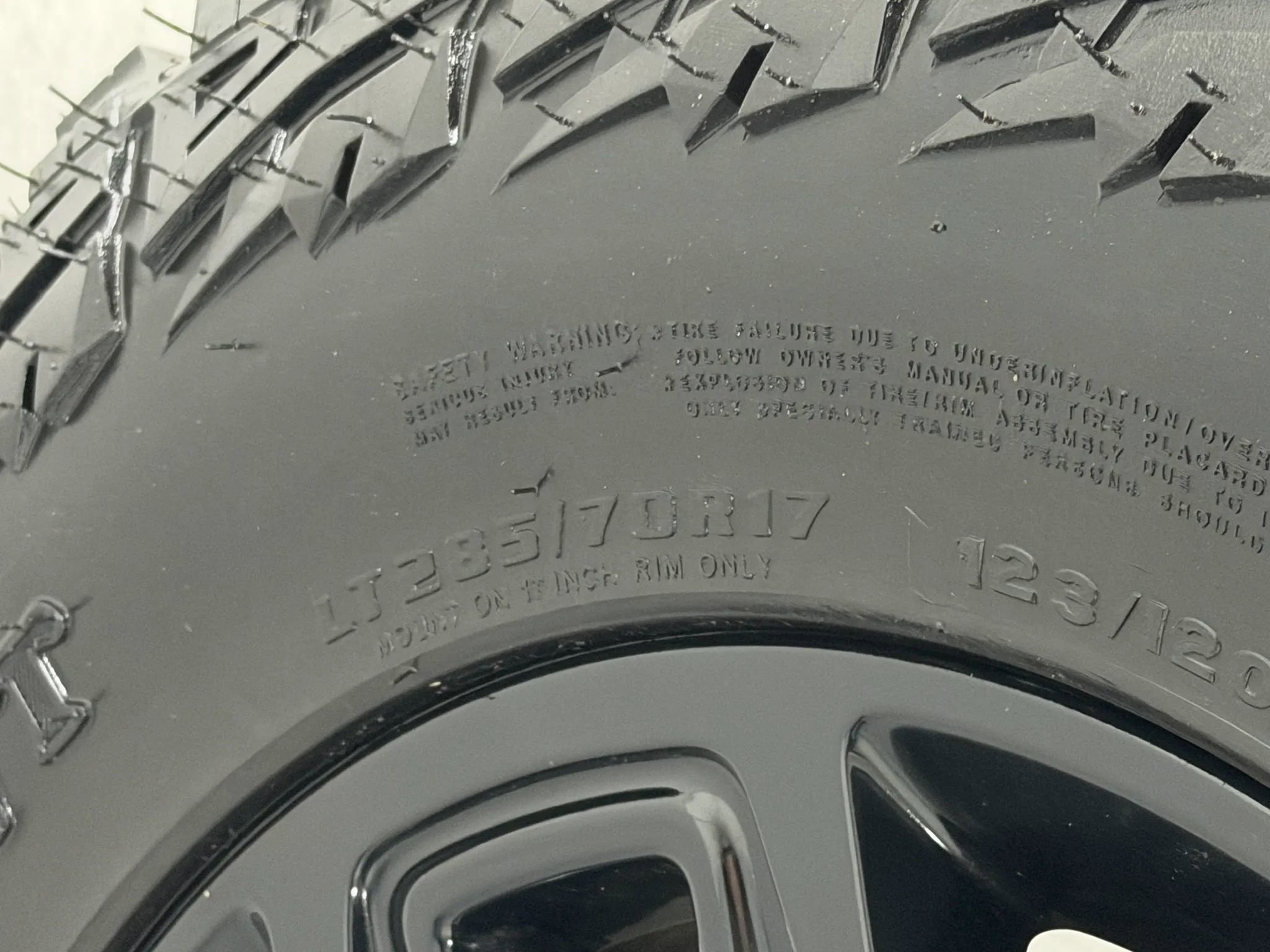 Used 2014 Jeep Wrangler Unlimited Sport AWD/4WD image 32