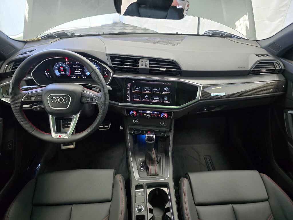New 2025 Audi Q3 2.0T Premium Plus image 17