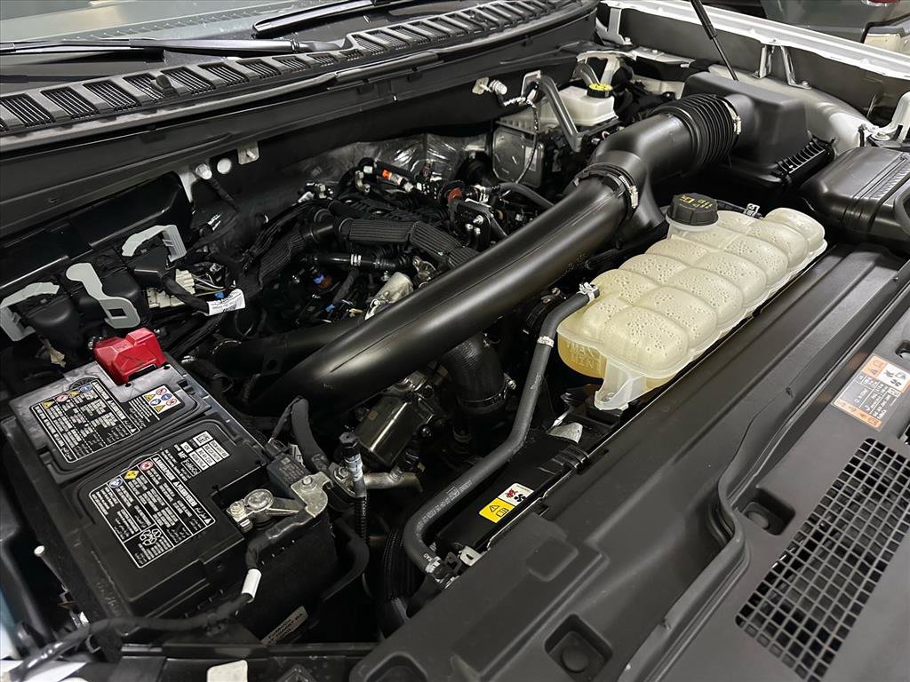 Certified 2025 Ford Expedition Active image 17