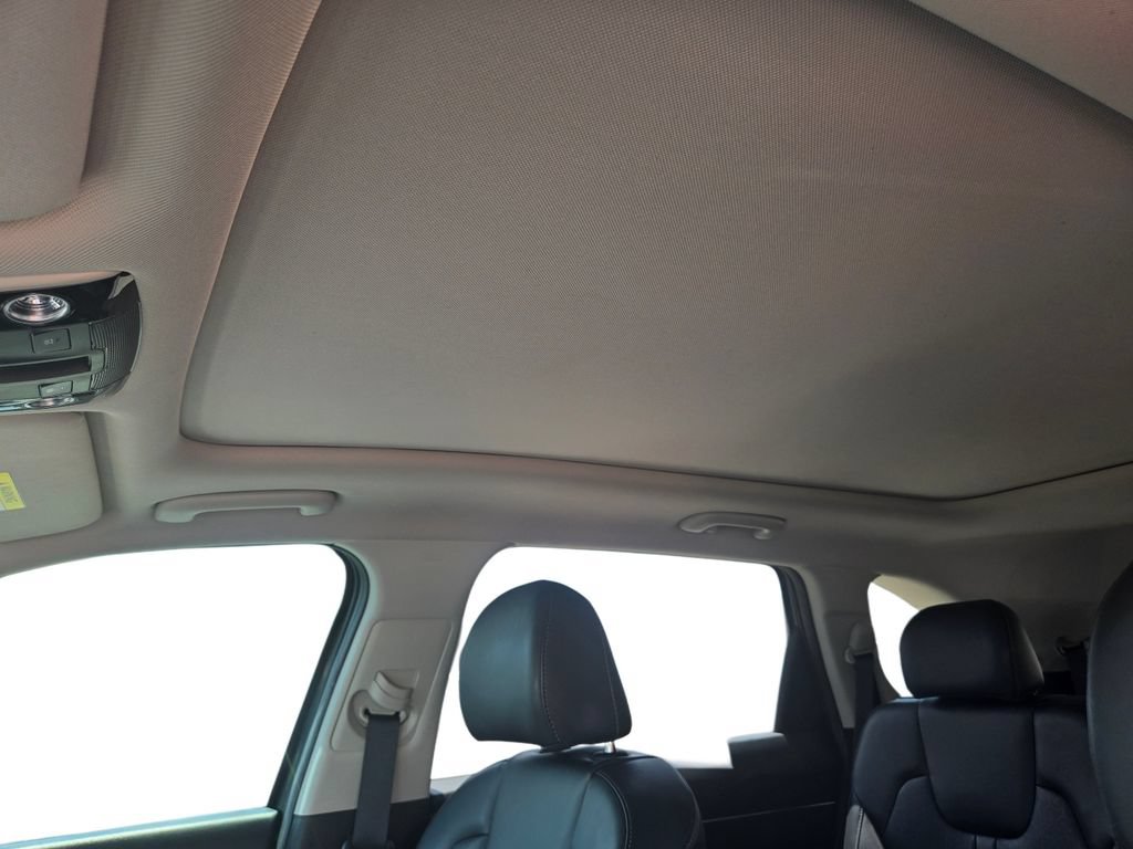 Certified 2023 Kia Sorento X-Line EX AWD/4WD image 18