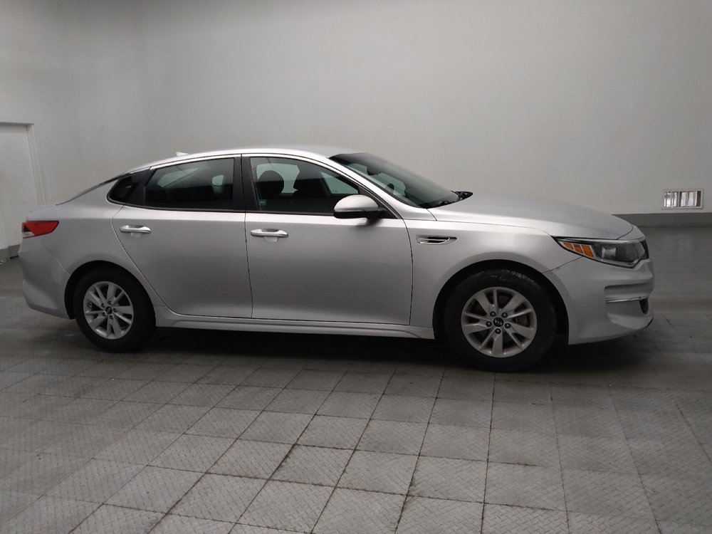 Used 2018 Kia Optima LX FWD image 11