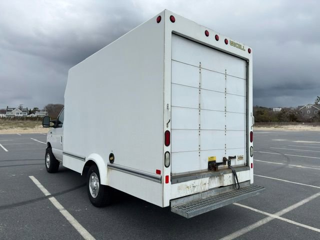 Used 2016 Ford E-350 and Econoline 350 Super Duty w/ Power Windows & Locks Group RWD image 7