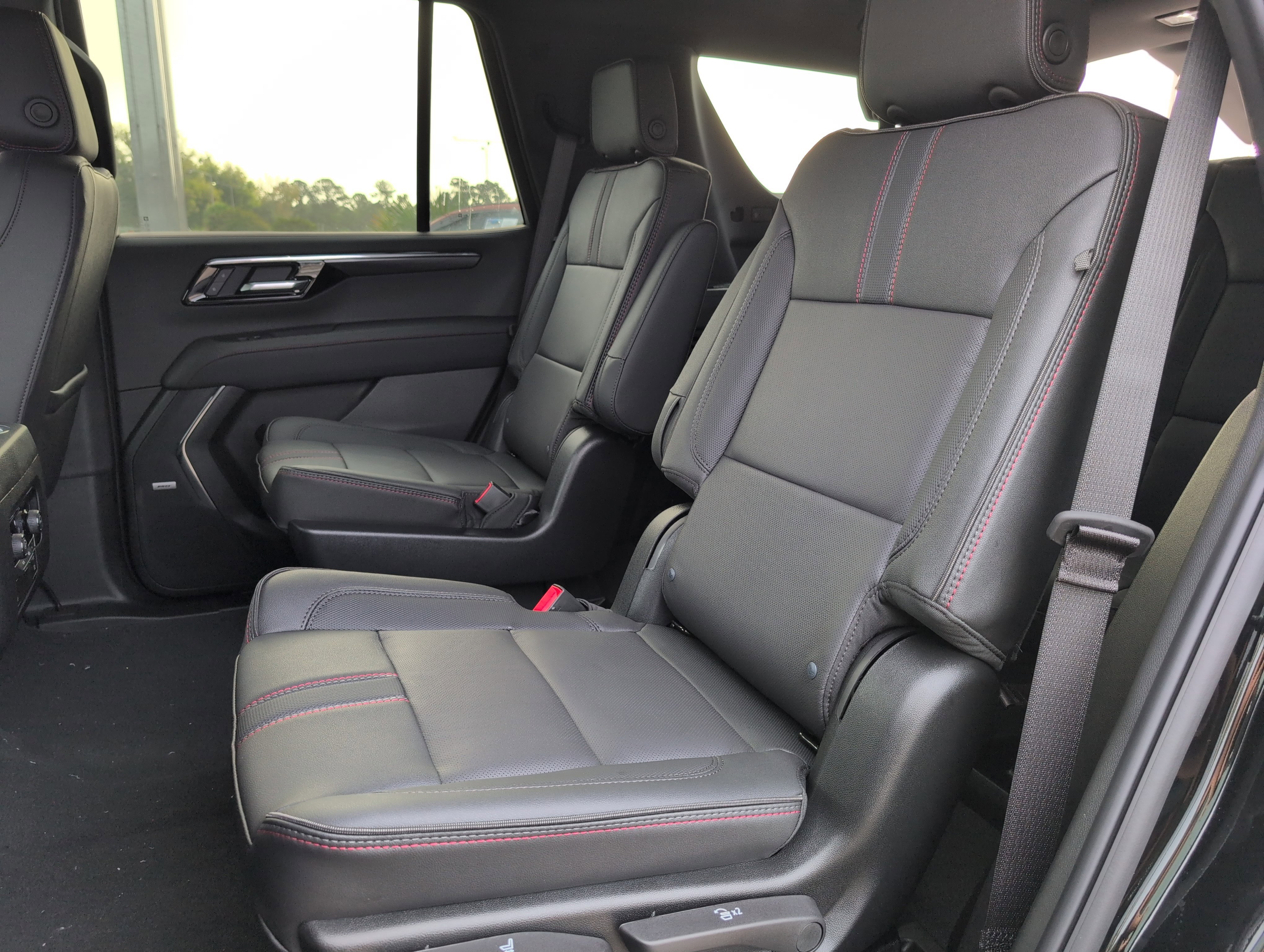 New 2026 Chevrolet Tahoe RST image 28