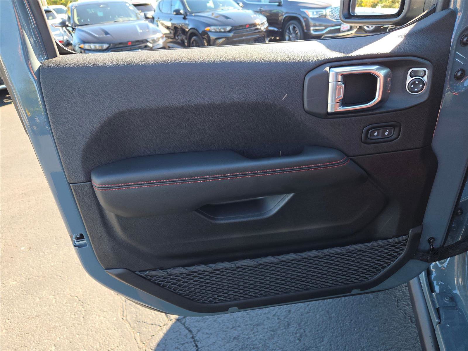 Used 2024 Jeep Wrangler Unlimited Rubicon 392 image 23