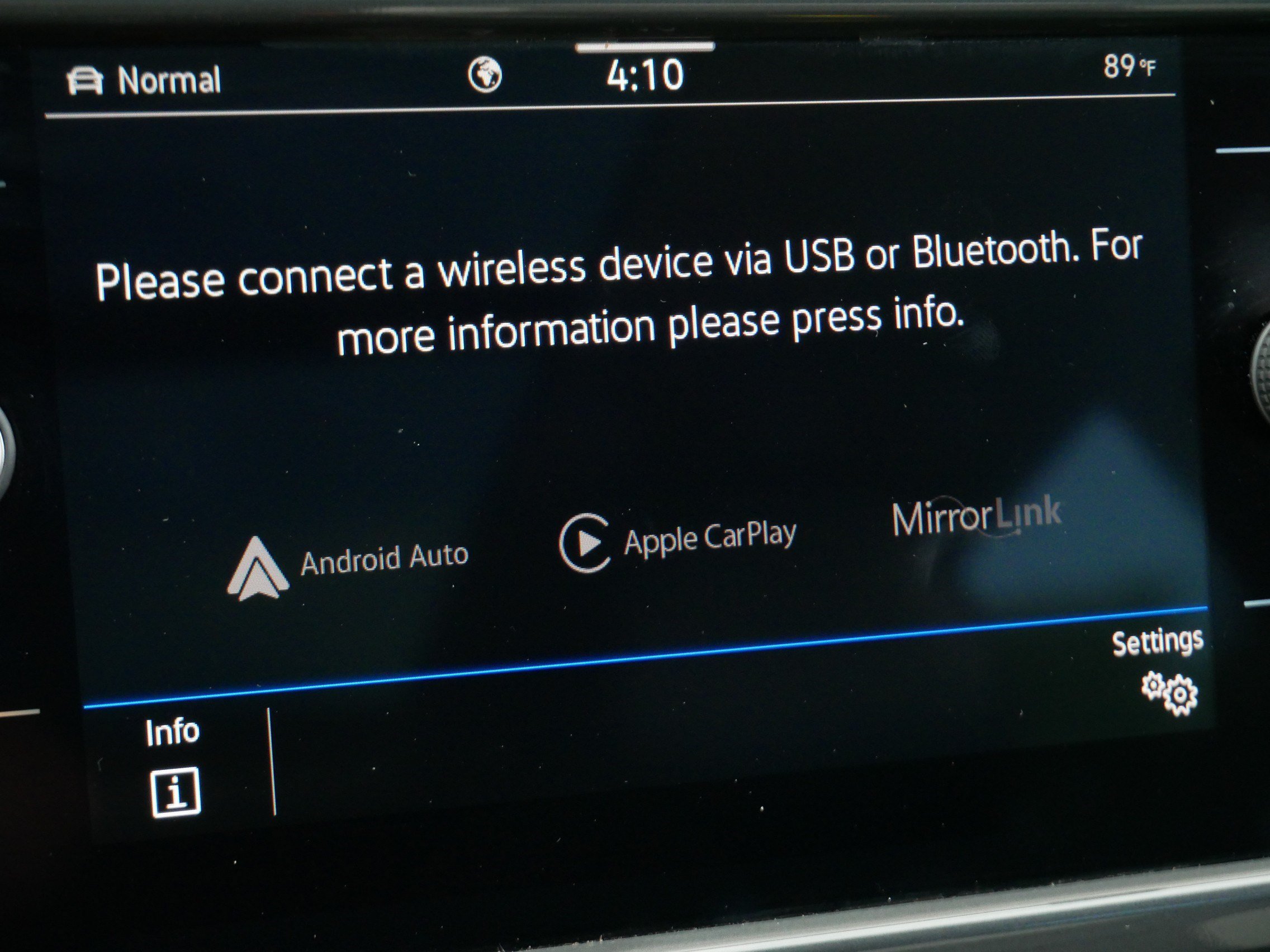 Certified 2023 Volkswagen Taos SEL AWD/4WD image 31