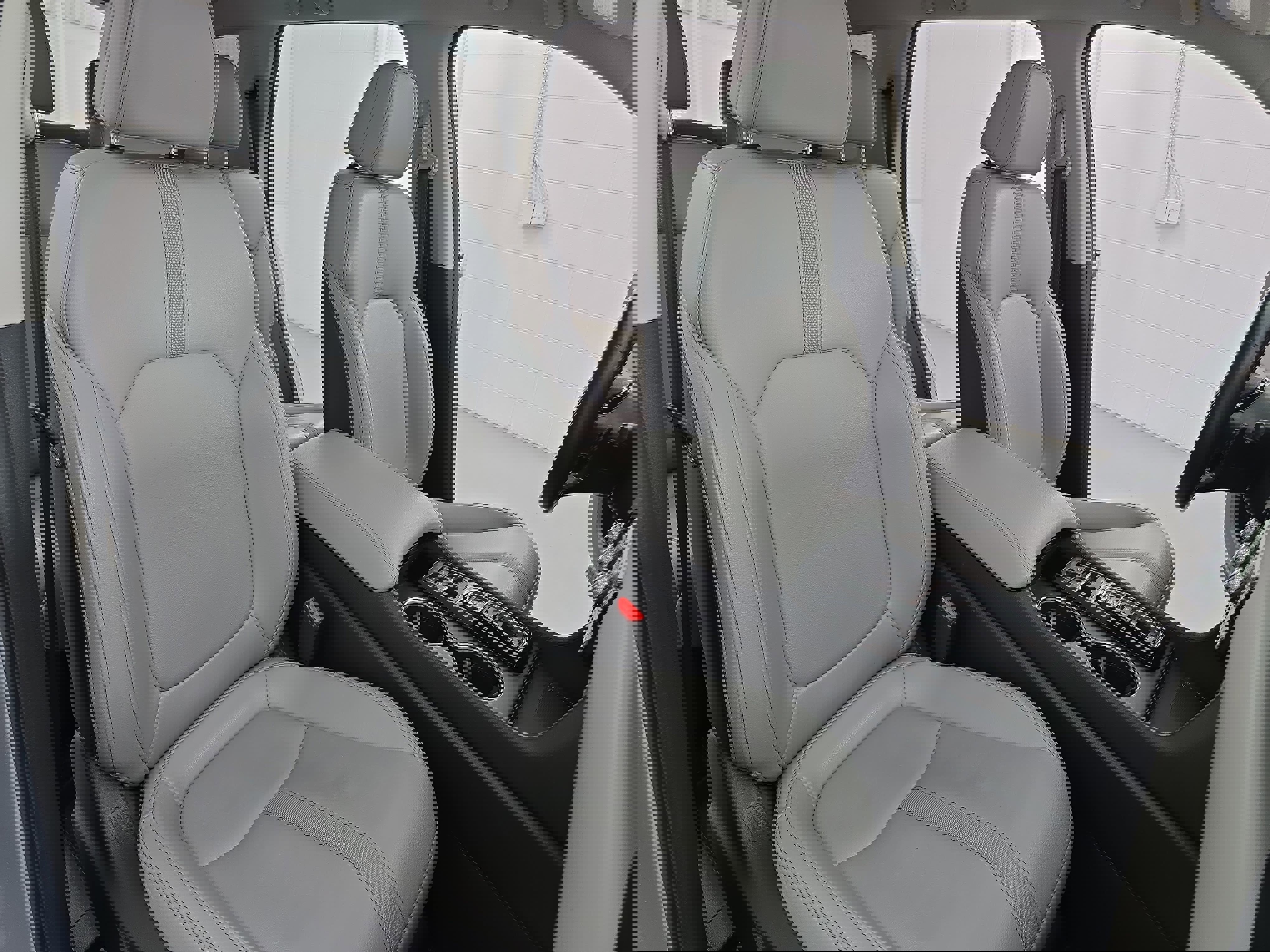 Used 2023 Honda Pilot Touring image 10