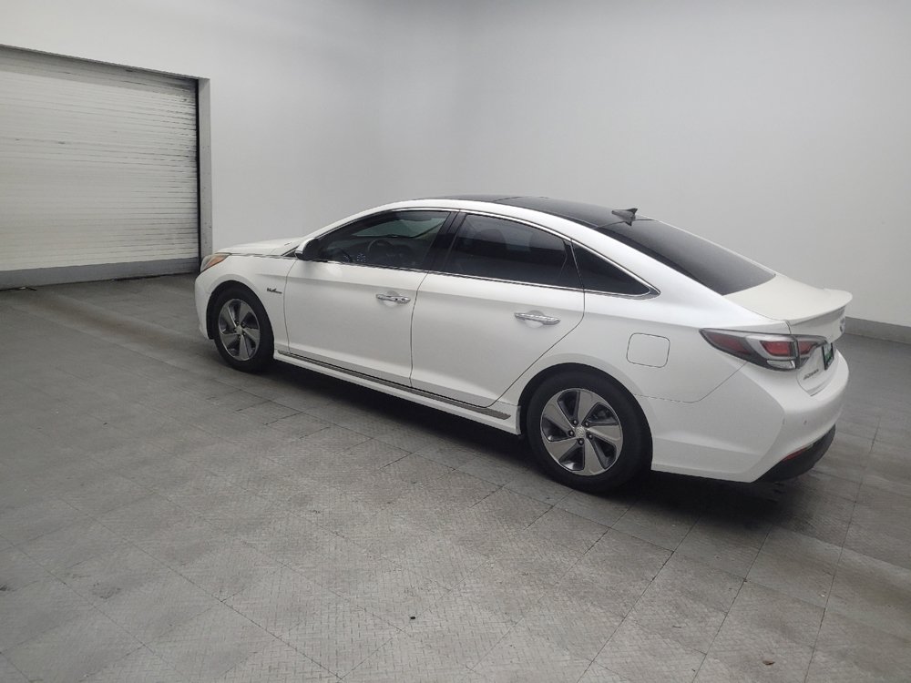 Used 2017 Hyundai Sonata Limited w/ Ultimate Package 02 FWD image 3