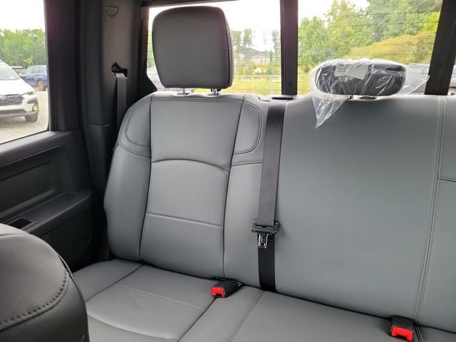 New 2026 RAM 5500 Tradesman AWD/4WD image 14