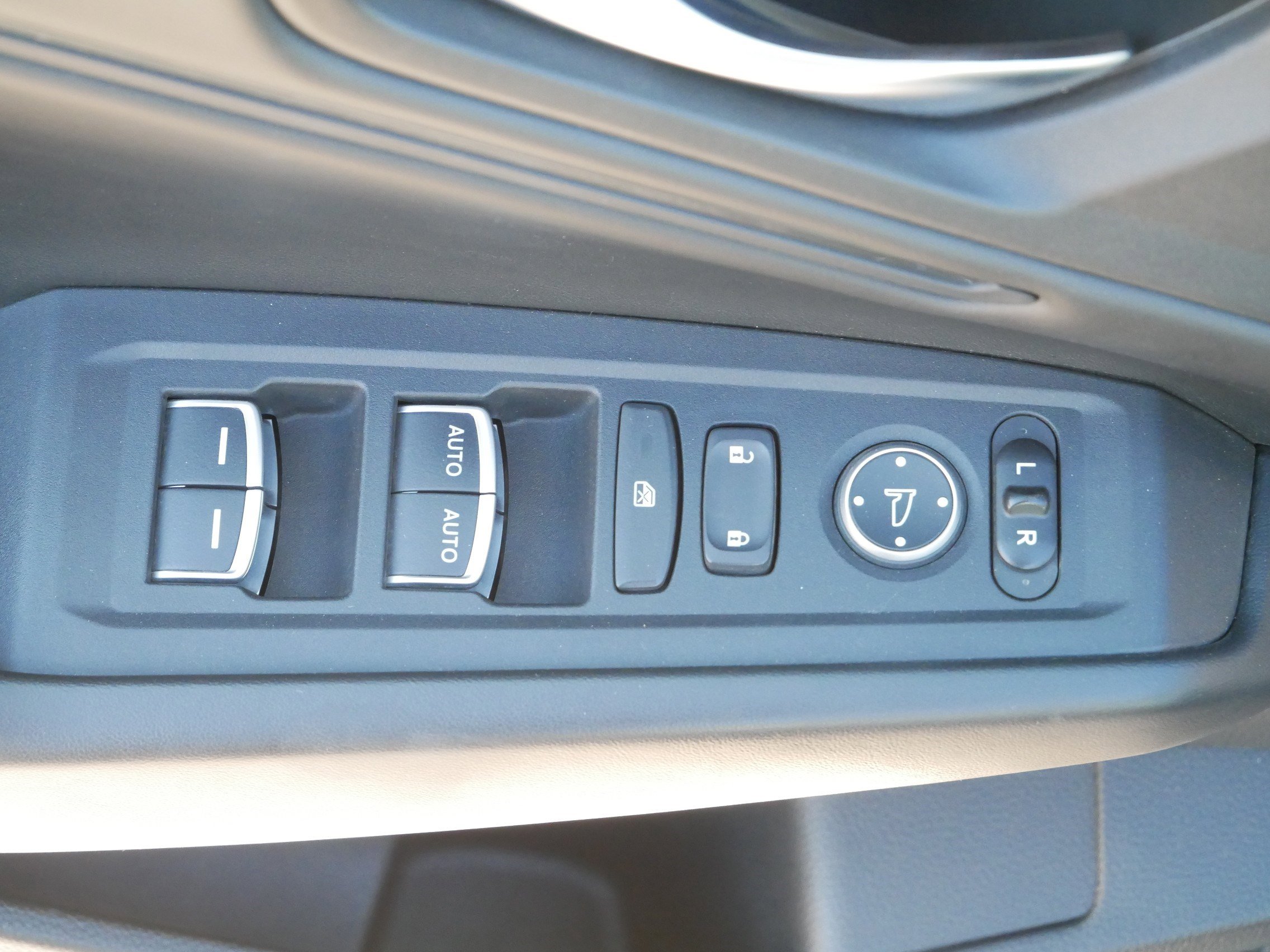 Used 2023 Honda Accord EX image 20