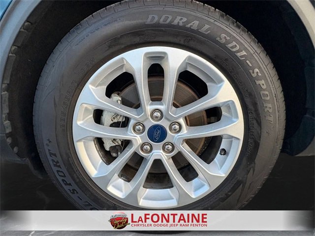 Used 2020 Ford Escape SE image 29