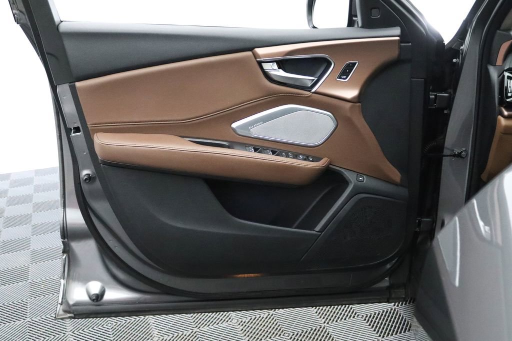 Certified 2023 Acura RDX w/ Technology Package image 11