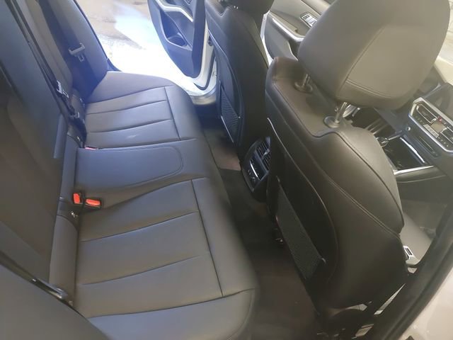 Used 2020 BMW 330i xDrive Sedan w/ M Sport Package image 11