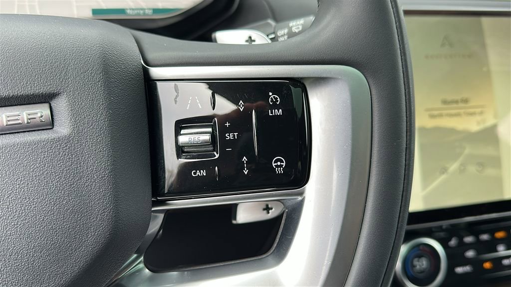 Certified 2023 Land Rover Range Rover SE image 14