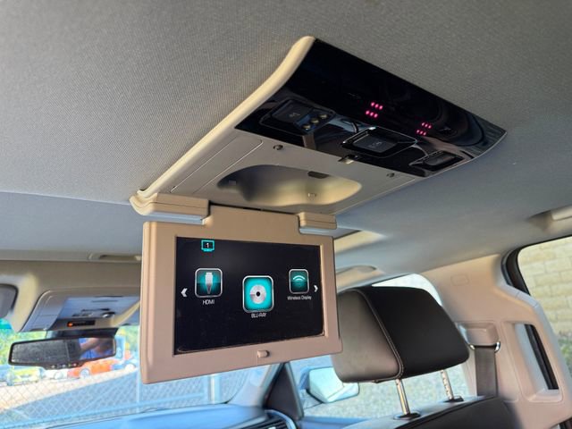 Used 2019 Chevrolet Tahoe LT w/ LT Signature Package image 9
