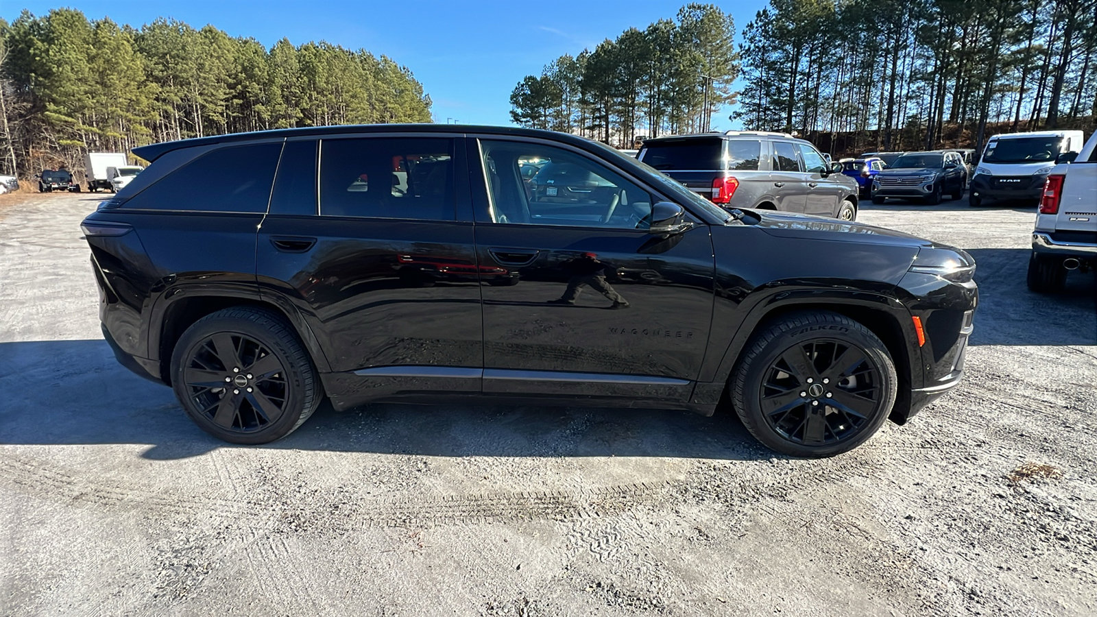 Used 2024 Jeep Wagoneer Launch Edition image 7