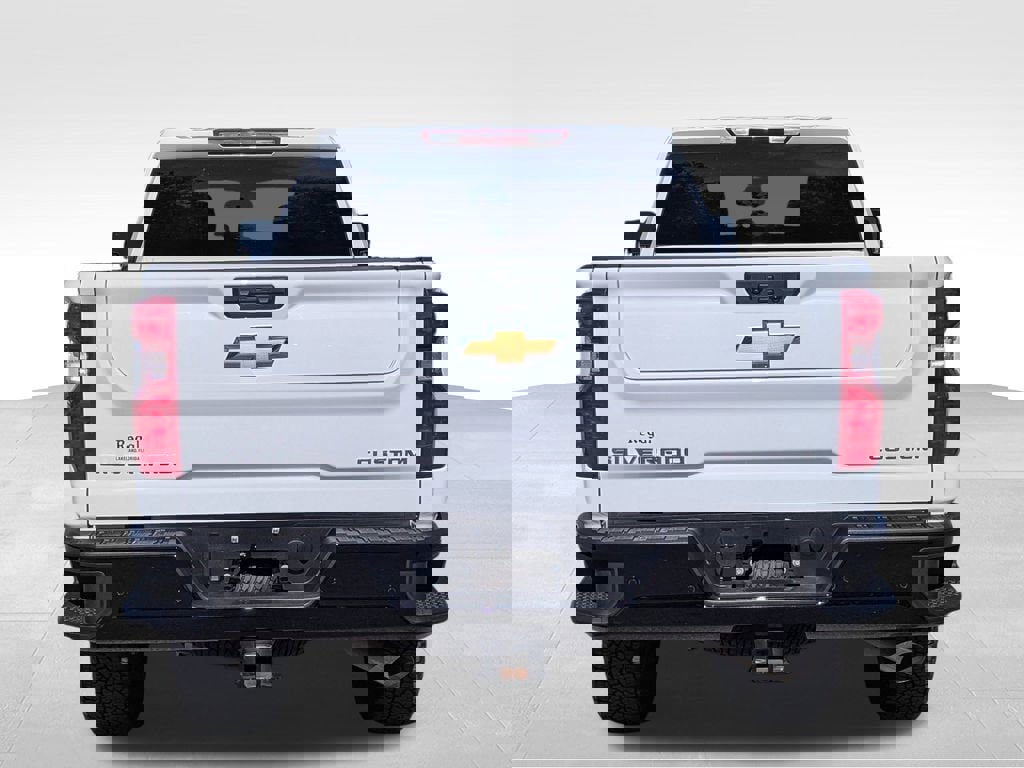 Certified 2025 Chevrolet Silverado 2500 Custom w/ Custom Value Package image 4