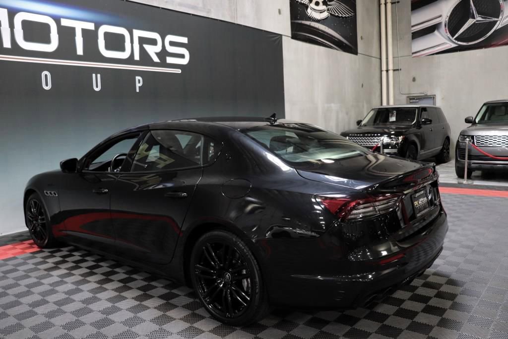 Used 2022 Maserati Quattroporte Modena image 4