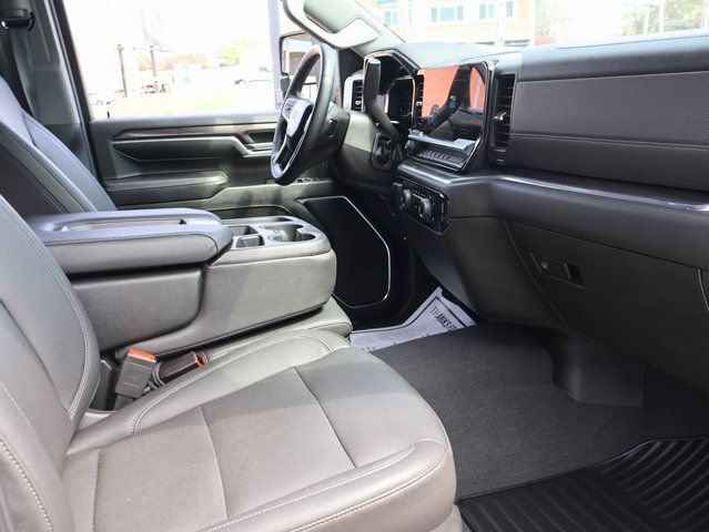 Certified 2024 Chevrolet Silverado 2500 LTZ AWD/4WD image 8