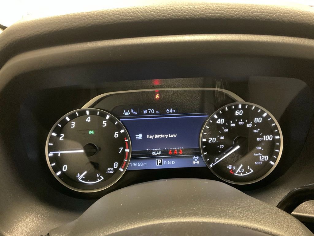 Used 2023 Nissan Titan SV w/ Accessory Utility Package image 15