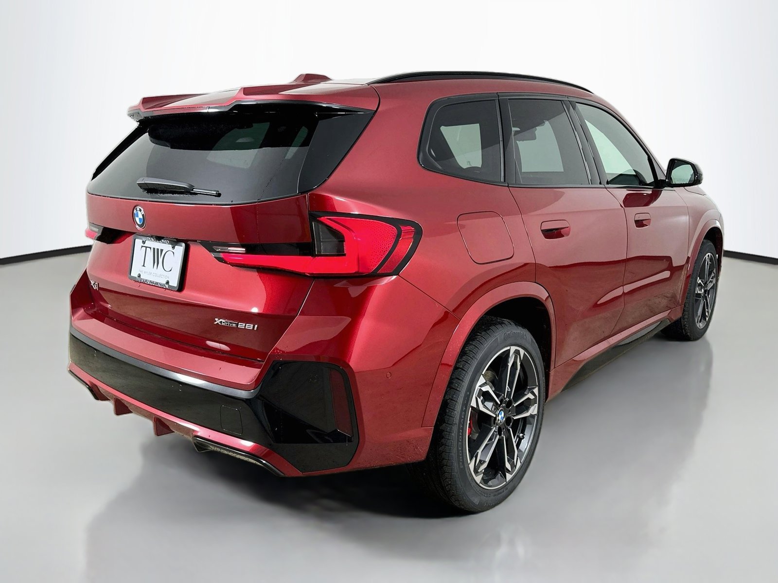 New 2027 BMW X1 xDrive28i AWD/4WD image 5