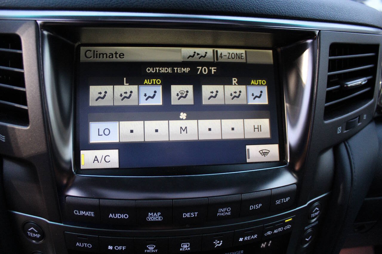 Used 2011 Lexus LX 570 4WD w/ Luxury Pkg image 16