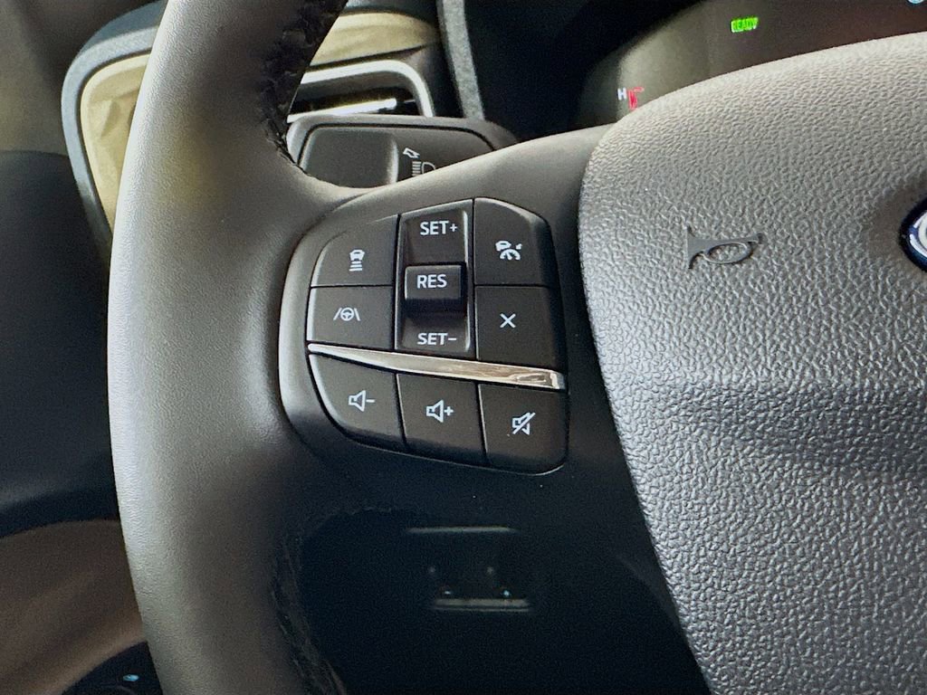 Used 2026 Ford Maverick Lariat AWD/4WD image 25