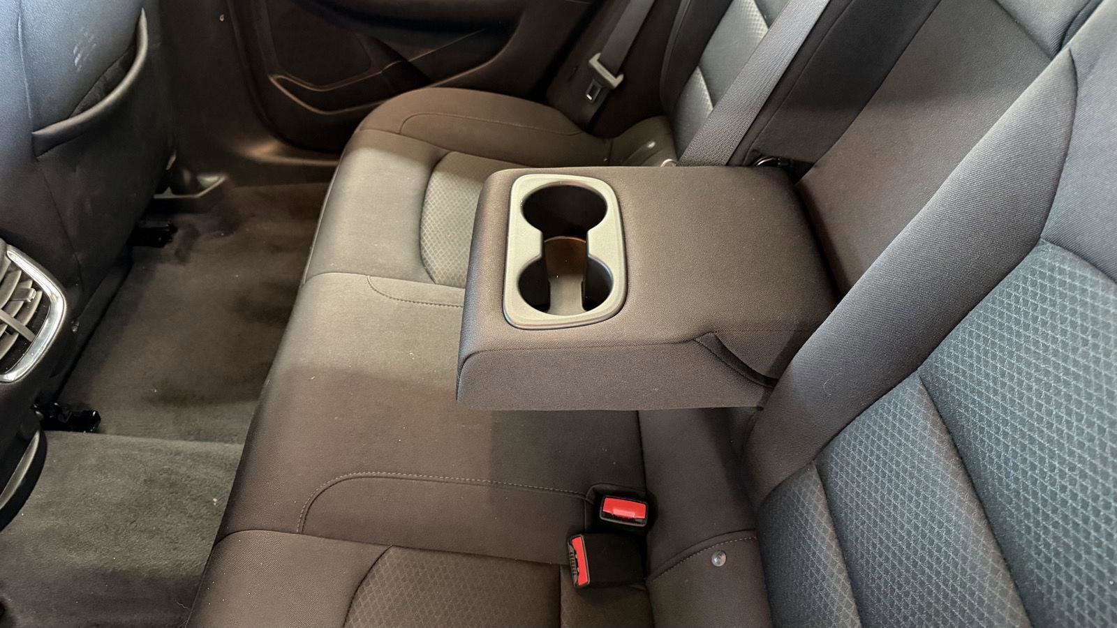 Used 2024 Chevrolet Malibu LT image 24