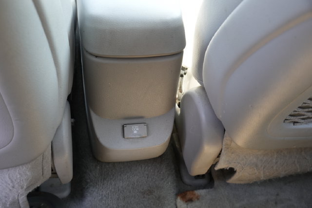 Used 2010 Toyota RAV4 Limited FWD image 17