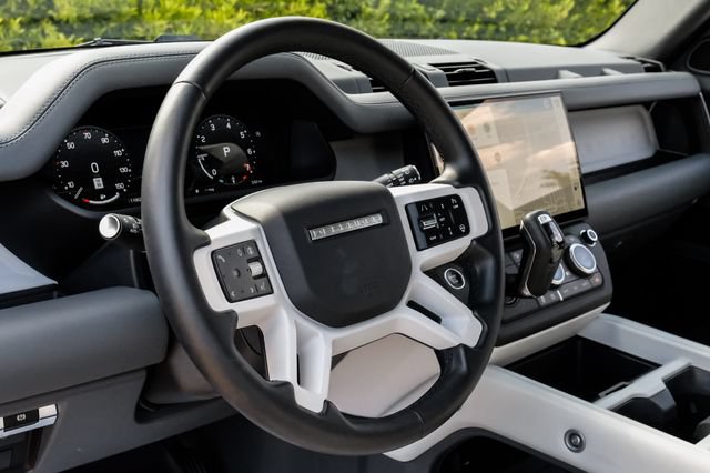Used 2026 Land Rover Defender 110 S AWD/4WD image 19