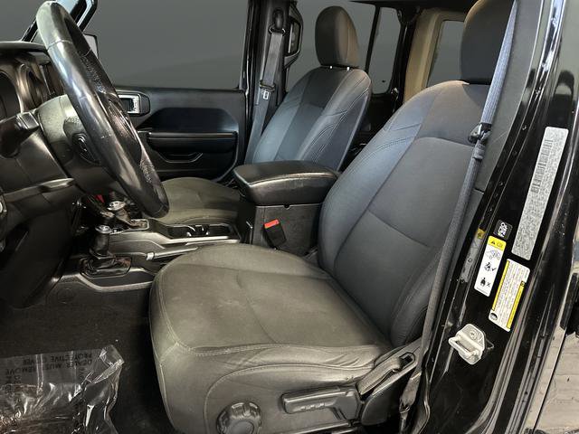 Used 2019 Jeep Wrangler Unlimited Sport S image 4