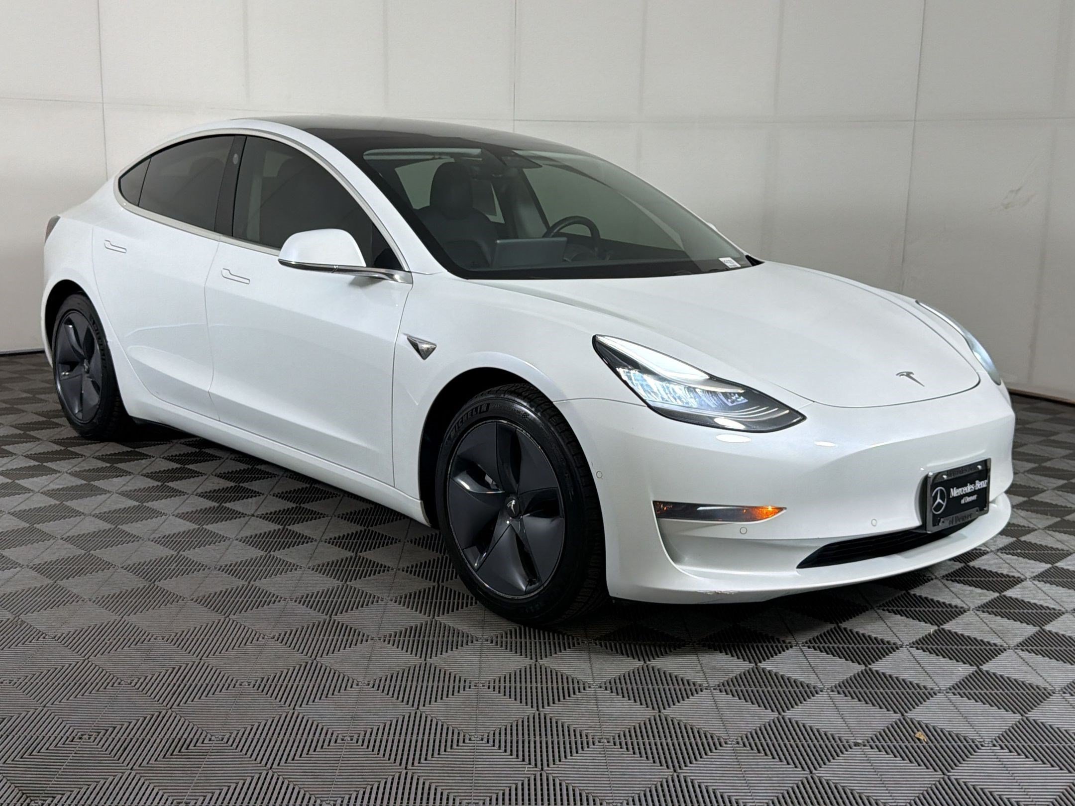 Used 2019 Tesla Model 3 Long Range AWD/4WD image 7