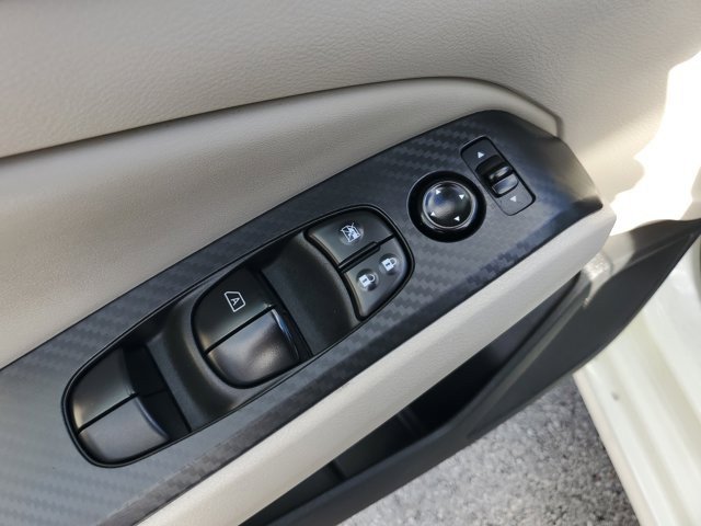 Used 2022 Nissan Altima 2.5 SV image 23