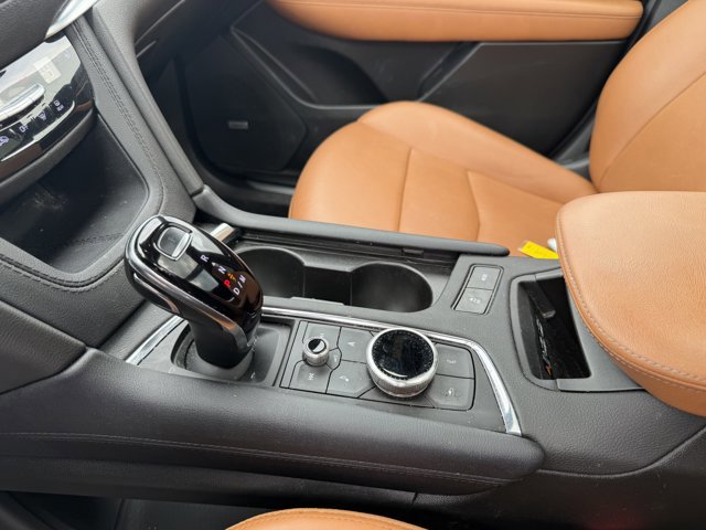 Used 2024 Cadillac XT5 Premium Luxury w/ Technology Package image 20