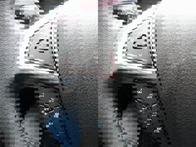 Used 2022 Ford Edge SEL w/ Convenience Package image 13