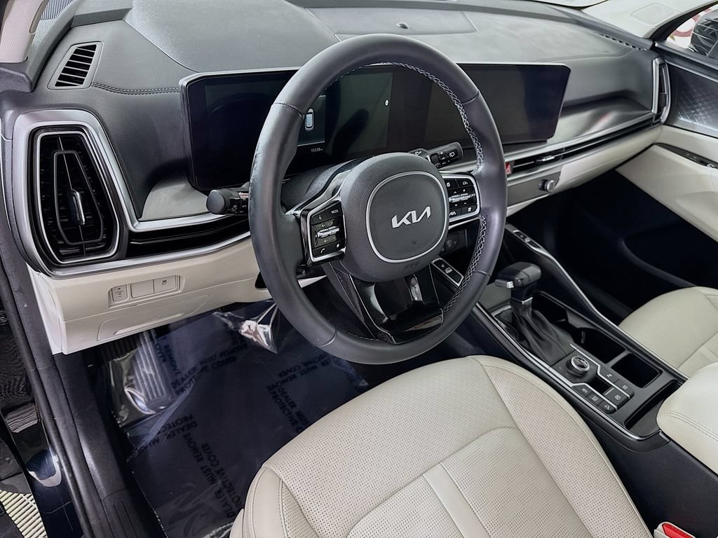 Used 2025 Kia Sorento S w/ Panoramic Sunroof Package AWD/4WD image 19