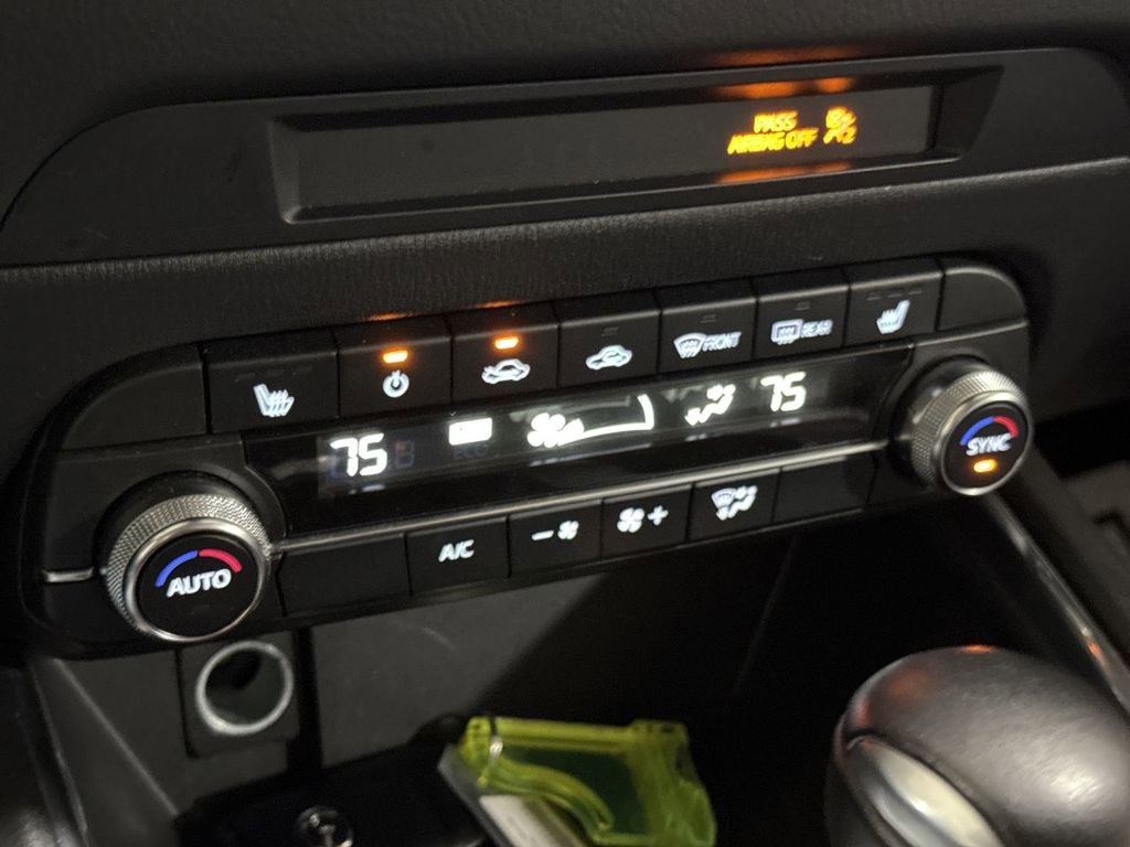 Used 2024 MAZDA CX-5 Carbon Edition image 16