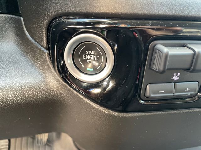 Used 2024 Chevrolet Silverado 1500 RST image 37
