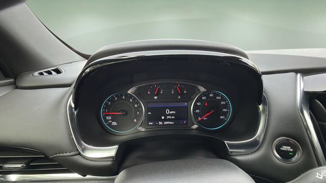 Used 2023 Chevrolet Traverse LT image 15